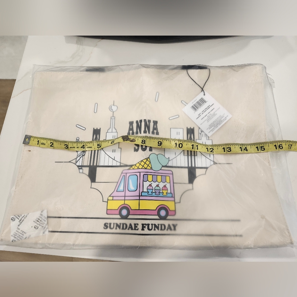 Anna Sui Sundae Funday Tote Bag - Picture 3 of 5